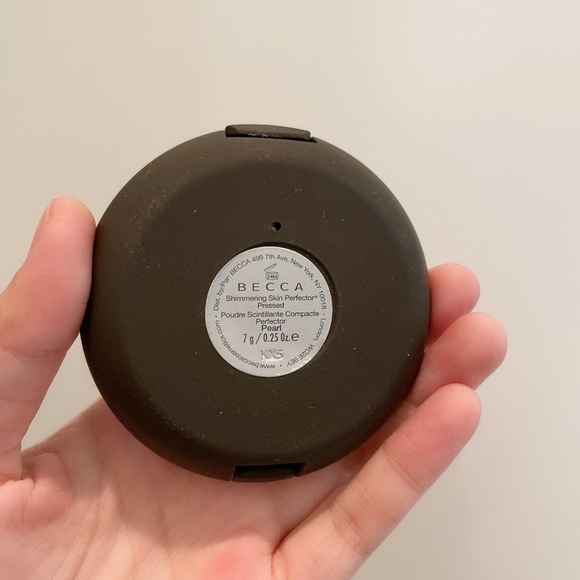 Sold🥳 BECCA Shimmering Skin Perfector highligh - Picture 2 of 3